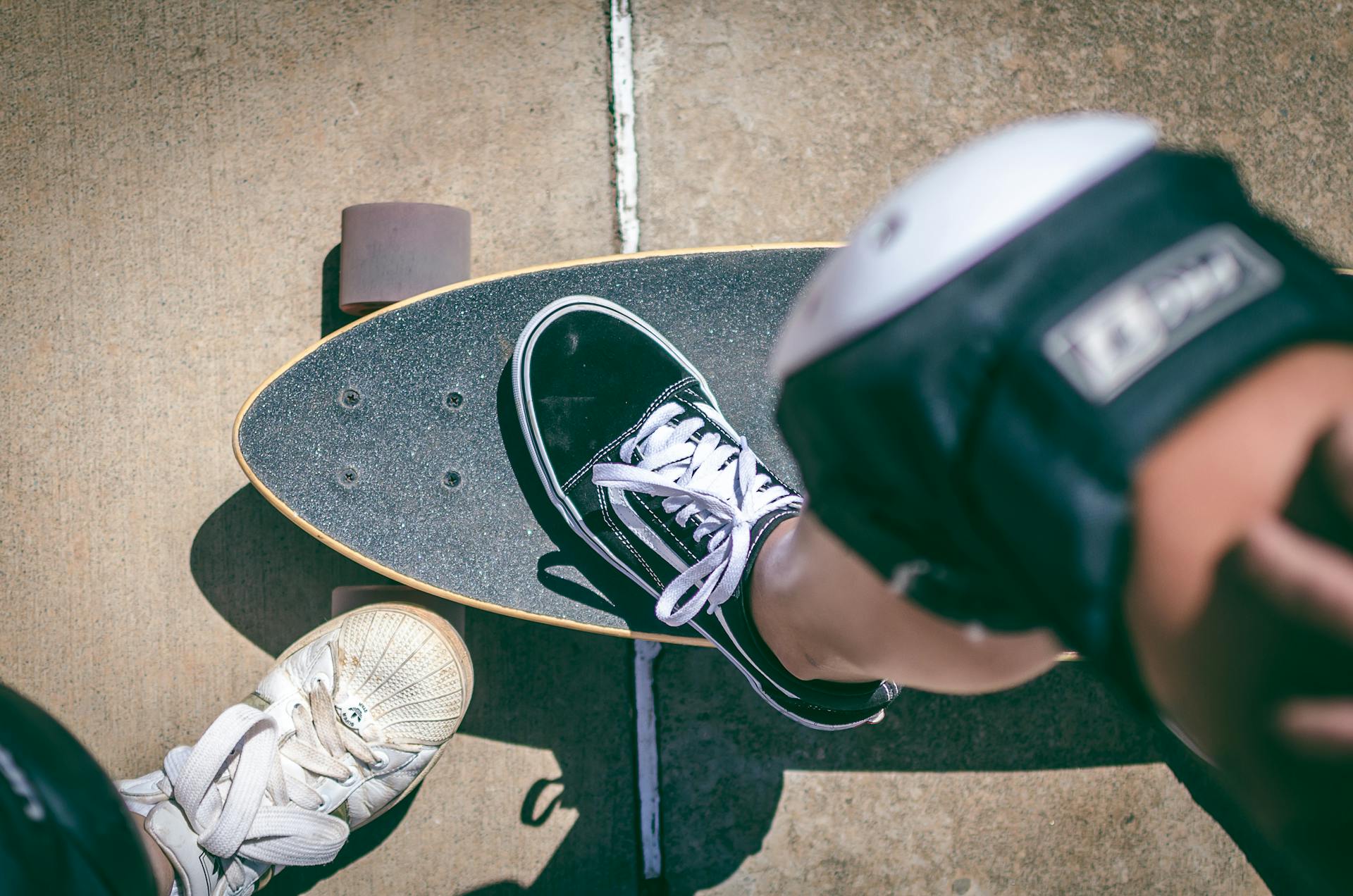 Longboard czy deskorolka – co będzie lepsze dla Ciebie?
